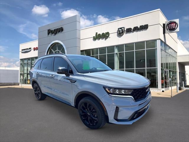2023 Kia Sorento SX in Gray — front three-quarter view