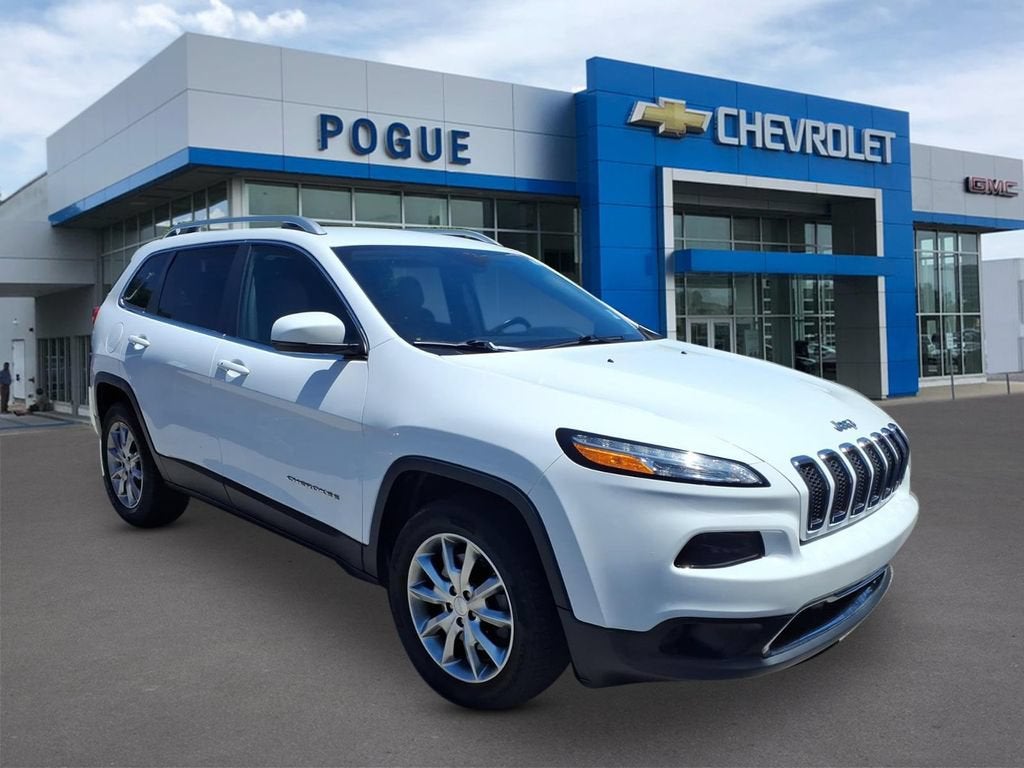 2018 Jeep Cherokee Limited in White — front three-quarter view