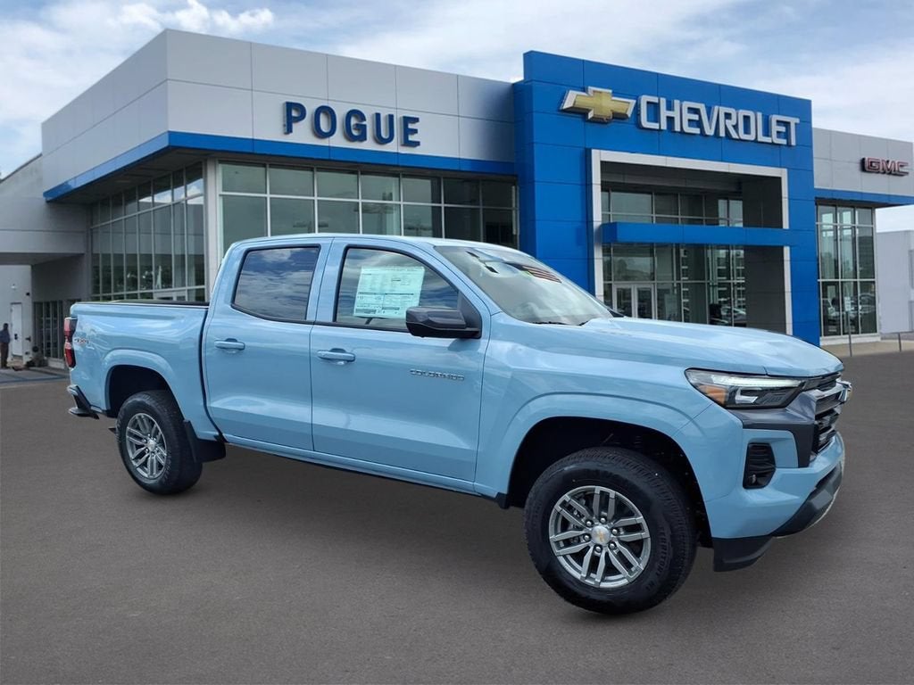 2026 Chevrolet Colorado 4WD LT in Snowdrift Metallic — front three-quarter view