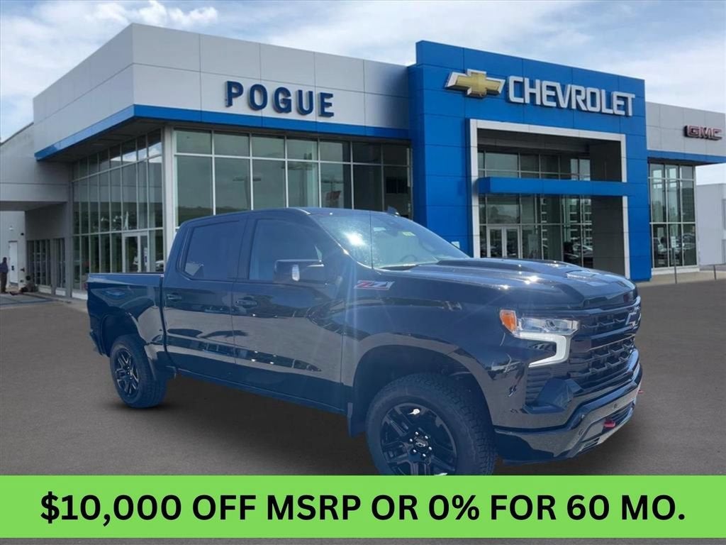 2026 Chevrolet Silverado 1500 LT Trail Boss in Black — front three-quarter view