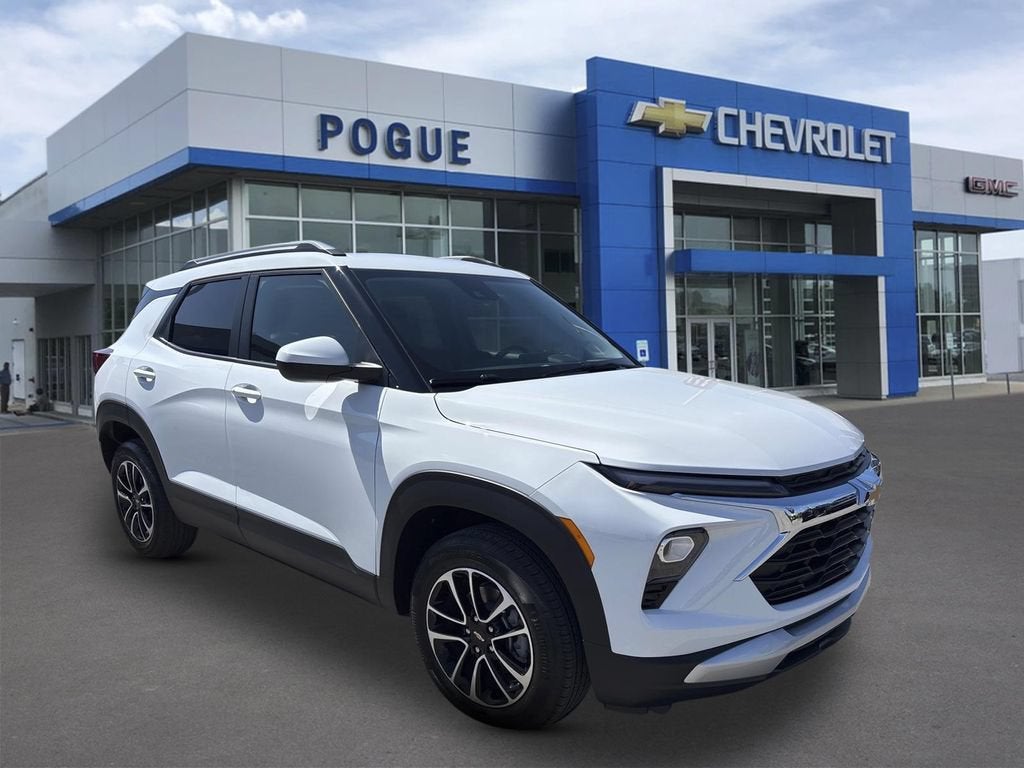 2026 Chevrolet Trailblazer LT in Summit White — front three-quarter view